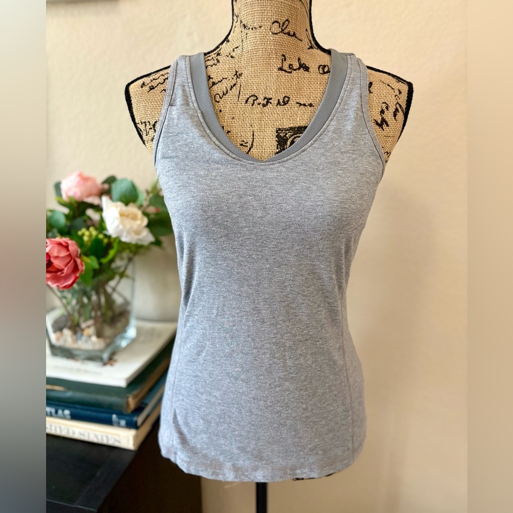 DANSKIN NOW : Grey Fitted Athletic Tank Top